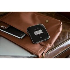 Netgear Nighthawk M2 LTE Mobiler Hotspot, Router -Digitu Computer Geschaft Netgear Nighthawk M2 LTE Mobiler Hotspot Router@@odmn07 34