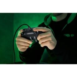 Razer Wolverine V2 Chroma, Gamepad -Digitu Computer Geschaft Razer Wolverine V2 Chroma Gamepad@@1783085 9