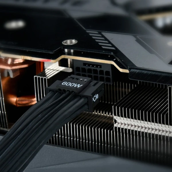 SilverStone 12VHPWR PCIe Adapter Kabel SST-PP14-EPS 7 SilverStone 12VHPWR PCIe Adapter Kabel SST-PP14-EPS – Bild 7